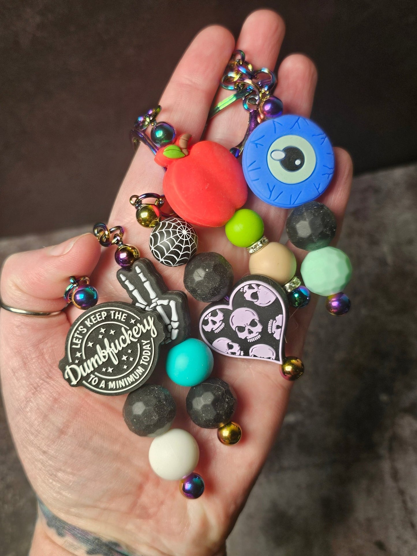 Beaded Silicone Oil Spill Keychains