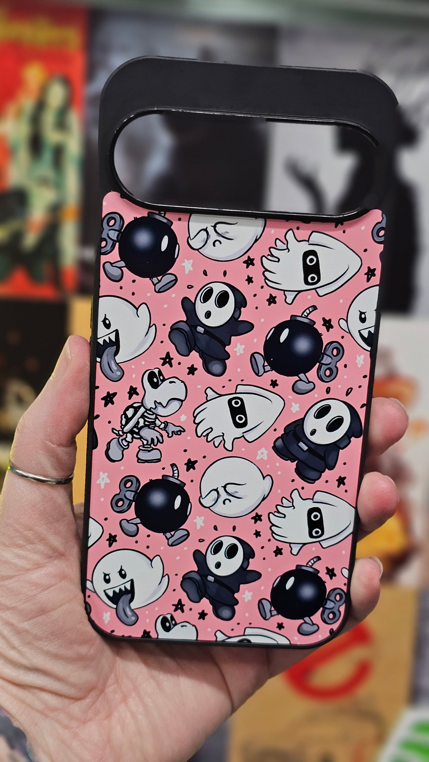 Peekaboo Phone case
