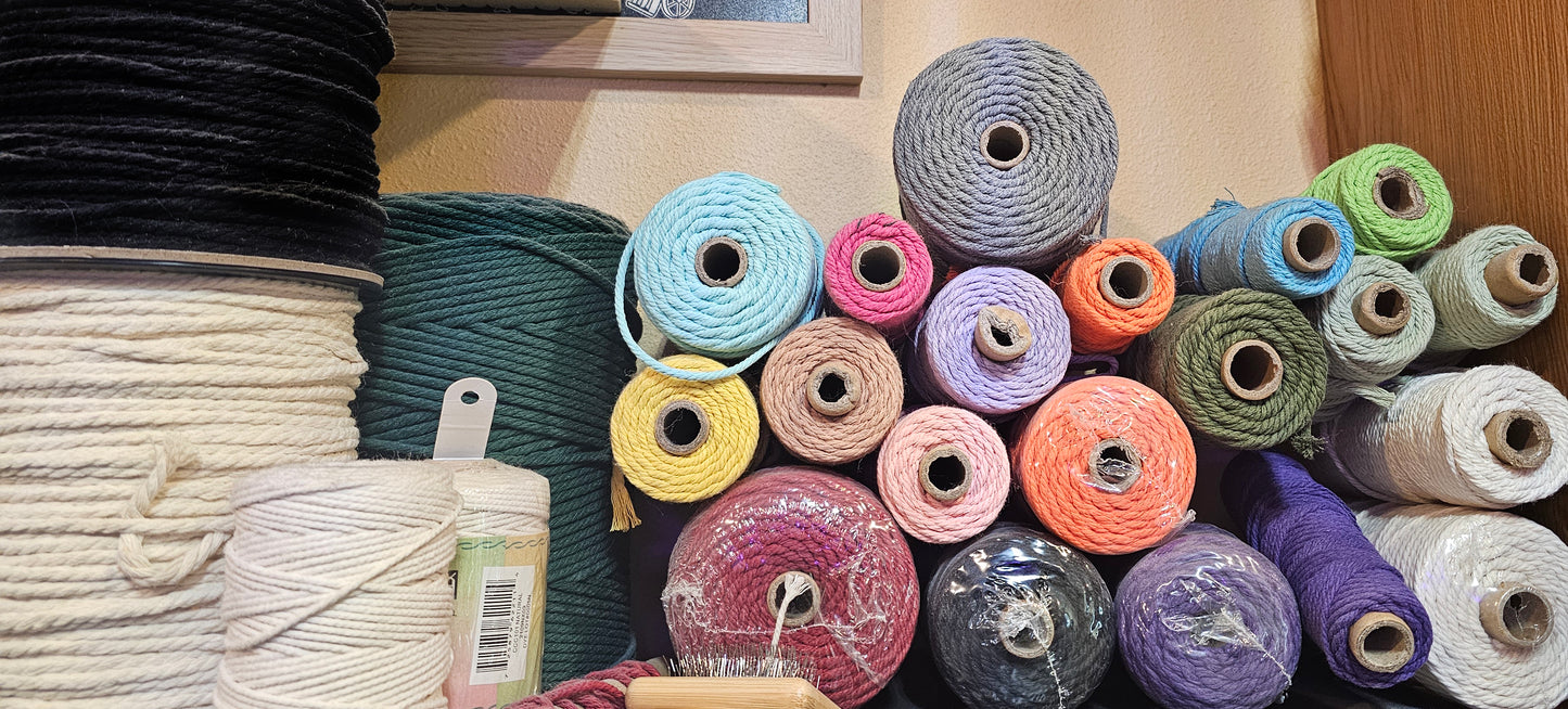 Macrame Handmade Wristlet