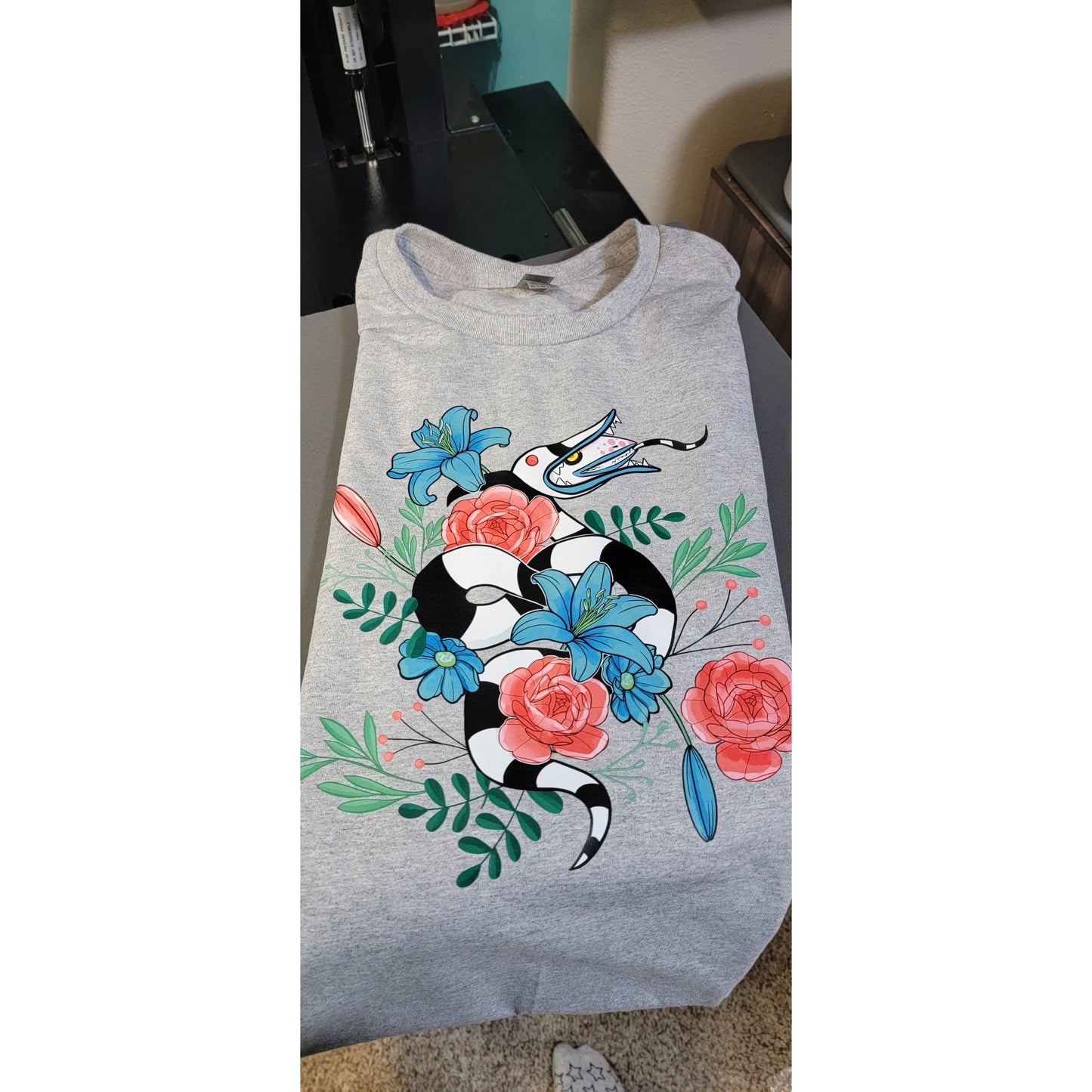 Sandworm Unisex T-shirt