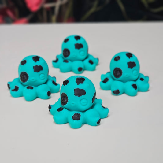Spotted Like a Cow Octo Spinner – Turquoise & Black 3D Printed Fidget