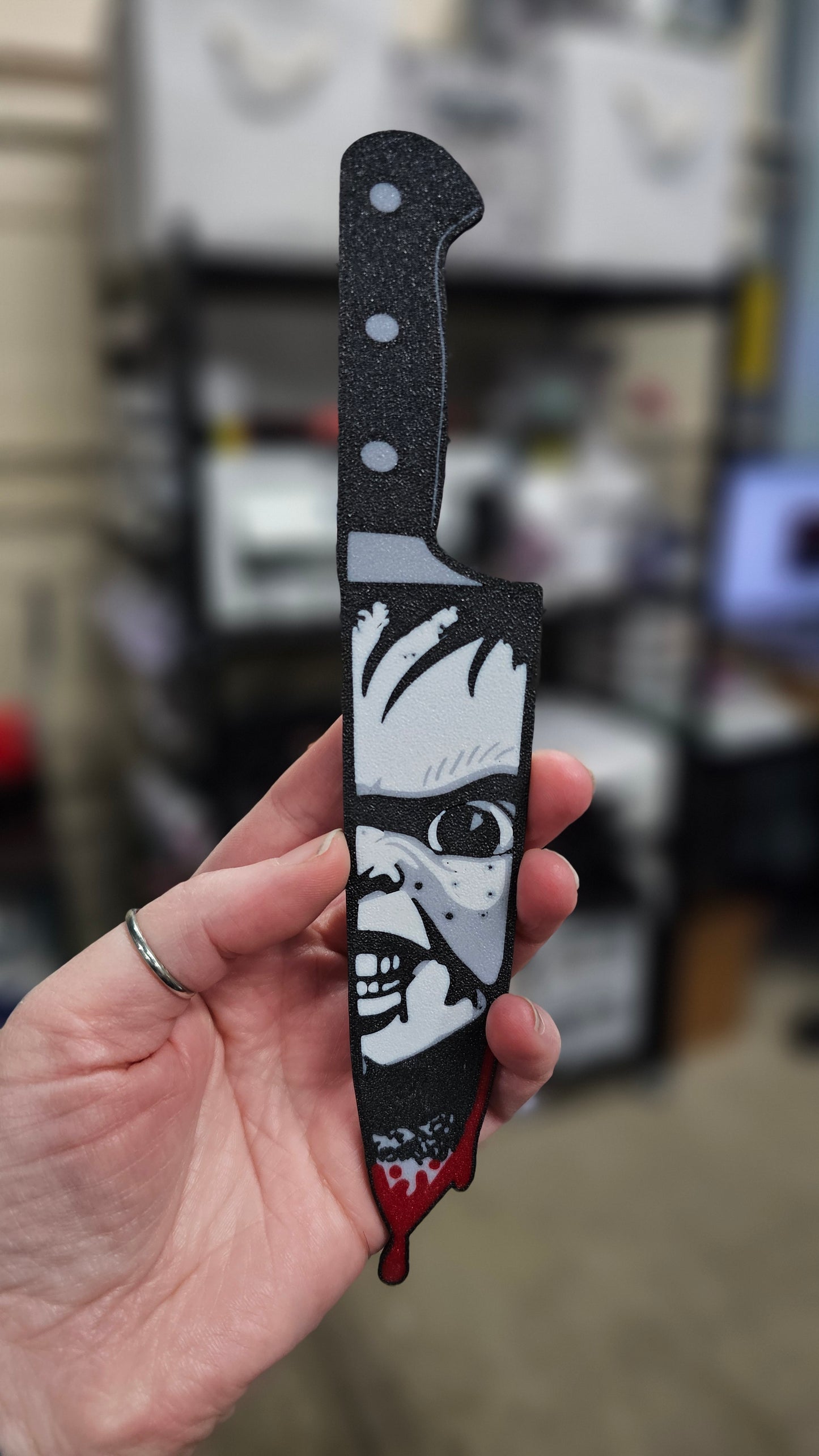 Random Horror Character Knives – Collect Them All