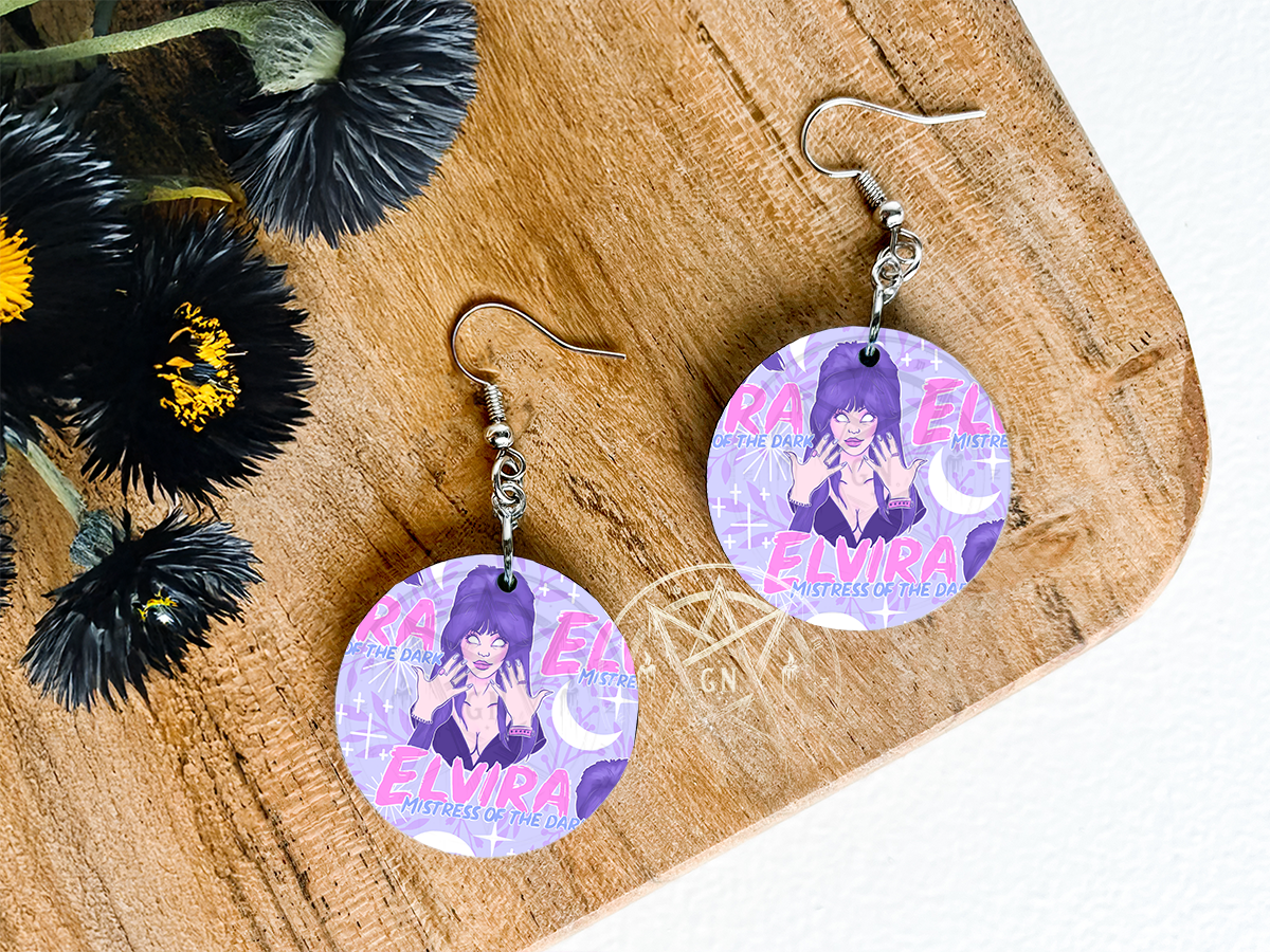 Scream queen dangle earrings