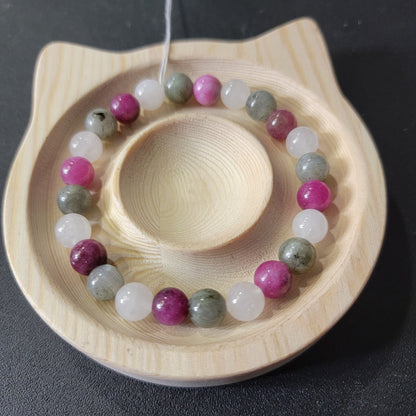 Labradorite, dyed chalcedony and white crystal Bracelet - Roughly 17cm